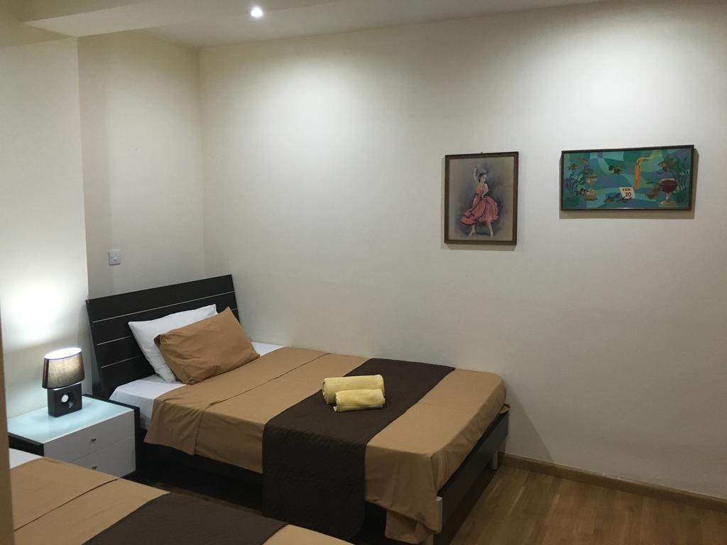 Ithaki Phinikoudes Apartment No. 205 Larnaca Zewnętrze zdjęcie