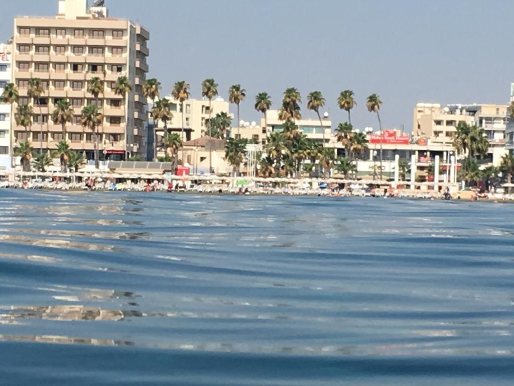 Ithaki Phinikoudes Apartment No. 205 Larnaca Zewnętrze zdjęcie